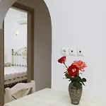 Saint Thomas Village Apartment