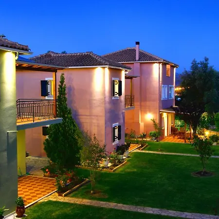 Saint Thomas Village *